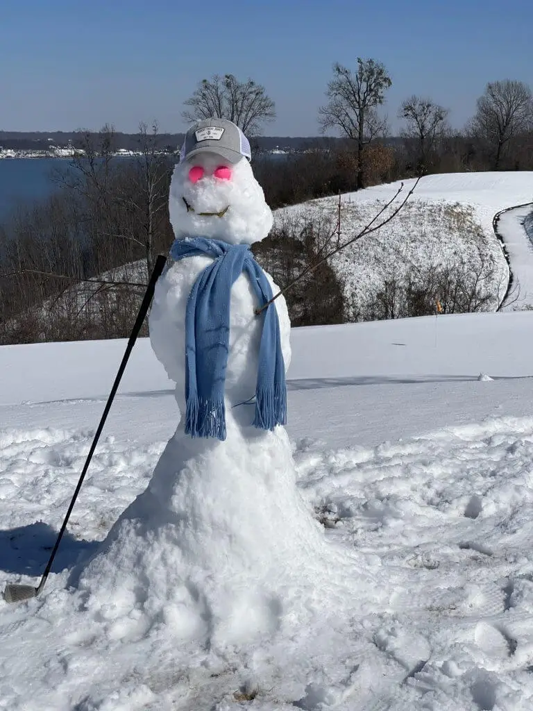 robert trent jones golfer snowman
